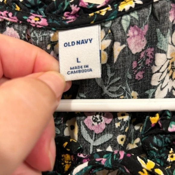 Old Navy Flutter Sleeves Black‎ Floral Dress Green Yellow Purple Flowers Large - Picture 2 of 6